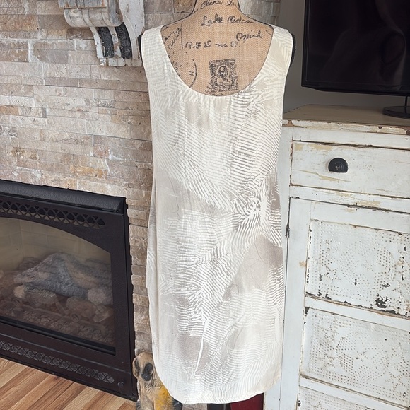 Max Mara sleeveless lined sheath dress cream with black and brown flowers - Picture 9 of 16